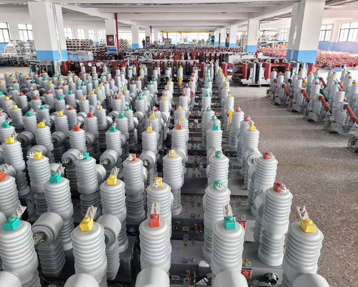 Outdoor vacuum circuit breaker warehouse